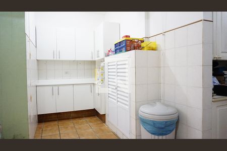 Casa de condomínio para alugar com 460m², 4 quartos e 2 vagasArea de Serviço