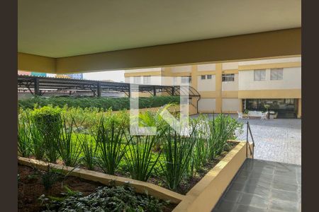 Apartamento à venda com 72m², 2 quartos e 1 vagaÁrea comum