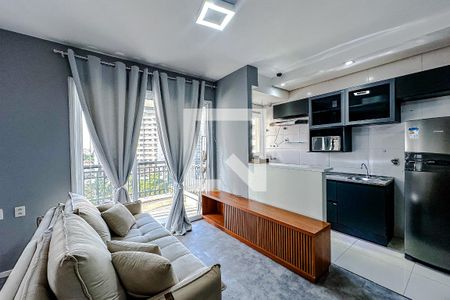 Sala de apartamento para alugar com 1 quarto, 40m² em Vila Regente Feijó, São Paulo