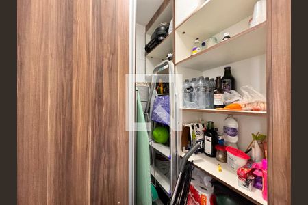 Apartamento à venda com 89m², 3 quartos e 2 vagas Apartamento à venda com 89m², 3 quartos e 2 vagasDepósito