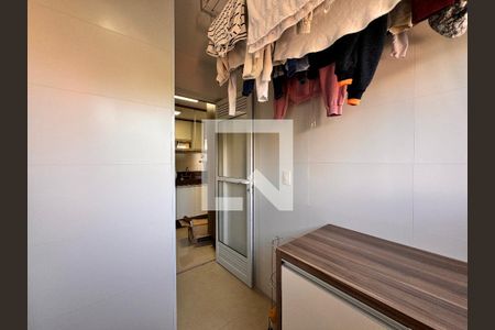 Apartamento à venda com 89m², 3 quartos e 2 vagas Apartamento à venda com 89m², 3 quartos e 2 vagasLavanderia