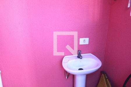 Casa à venda com 270m², 4 quartos e 3 vagasLavabo