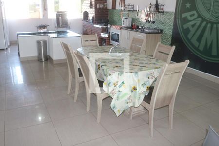 Casa à venda com 270m², 4 quartos e 3 vagasÁrea gourmet