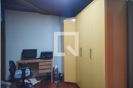 Casa à venda com 630m², 3 quartos e 2 vagas Casa à venda com 630m², 3 quartos e 2 vagasQuarto 1