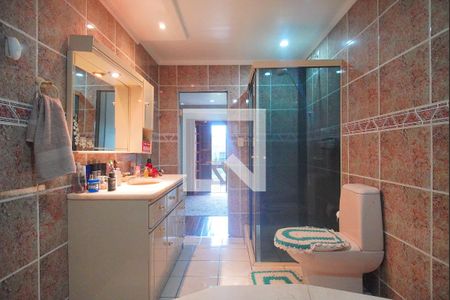 Casa à venda com 630m², 3 quartos e 2 vagas Casa à venda com 630m², 3 quartos e 2 vagasBanheiro da Suíte