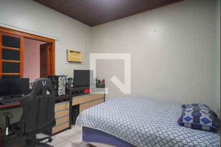 Casa à venda com 630m², 3 quartos e 2 vagas Casa à venda com 630m², 3 quartos e 2 vagasQuarto 2