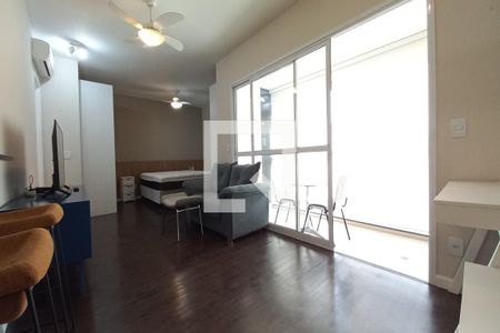 Sala de kitnet/studio para alugar com 1 quarto, 47m² em Cambuí, Campinas