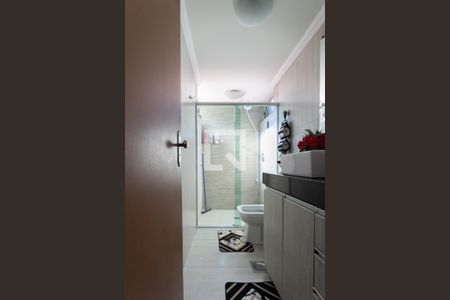 Apartamento à venda com 81m², 3 quartos e 1 vaga Apartamento à venda com 81m², 3 quartos e 1 vagaBanheiro