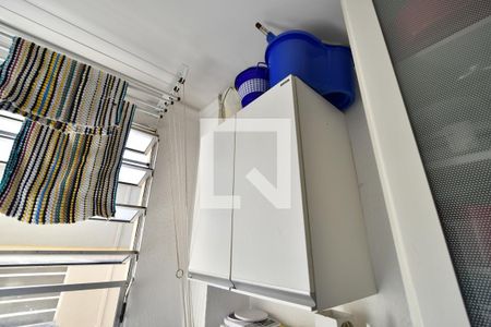 Apartamento à venda com 44m², 2 quartos e 1 vagaÁrea de Serviço - Armários