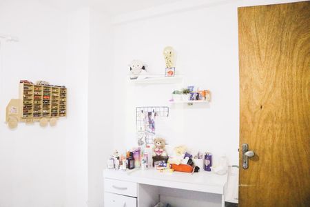 Casa à venda com 300m², 4 quartos e 3 vagas Casa à venda com 300m², 4 quartos e 3 vagasQuarto 1