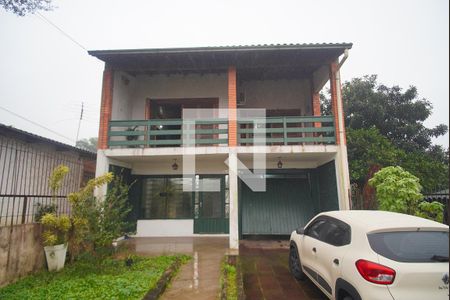 Casa à venda com 230m², 4 quartos e 3 vagas Casa à venda com 230m², 4 quartos e 3 vagasÁrea Externa