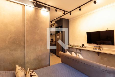 Sala/Quarto de kitnet/studio para alugar com 1 quarto, 30m² em Indianópolis, São Paulo