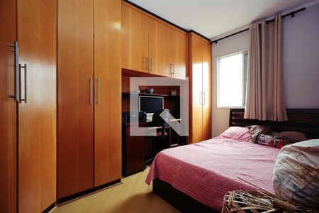 Apartamento à venda com 64m², 3 quartos e 1 vagaQuarto 2