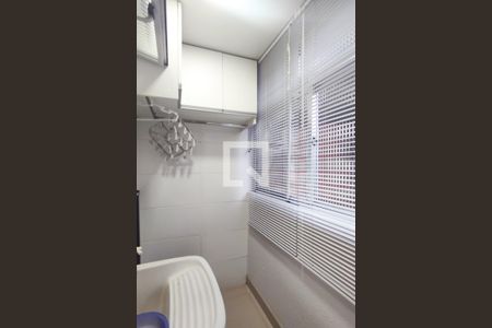 Apartamento à venda com 74m², 3 quartos e 1 vagaÁrea de Serviço