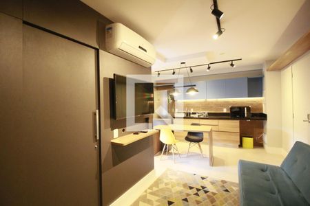 Sala-Quarto de apartamento para alugar com 1 quarto, 30m² em Vila Olímpia, São Paulo