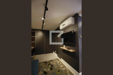 Sala-Quarto de apartamento para alugar com 1 quarto, 30m² em Vila Olímpia, São Paulo