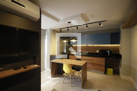 Sala-Quarto de apartamento para alugar com 1 quarto, 30m² em Vila Olímpia, São Paulo