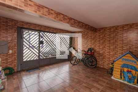 Casa à venda com 200m², 4 quartos e 2 vagasGaragem