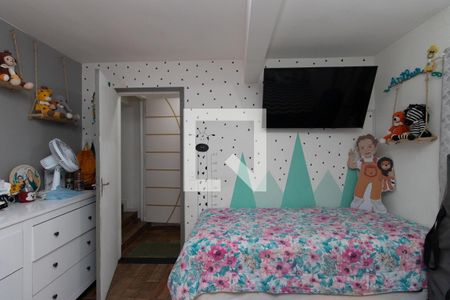 Casa à venda com 200m², 4 quartos e 2 vagasQuarto Suíte