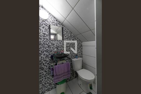 Casa à venda com 200m², 4 quartos e 2 vagasBanheiro da Suíte