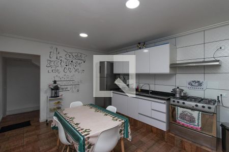 Casa à venda com 200m², 4 quartos e 2 vagasCozinha