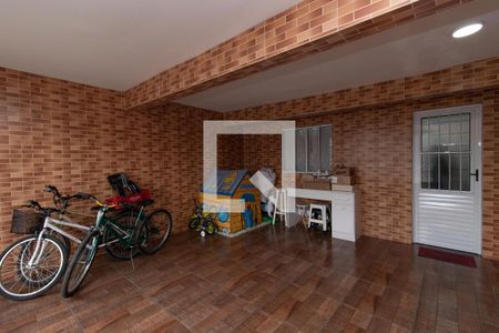 Casa à venda com 200m², 4 quartos e 2 vagasGaragem