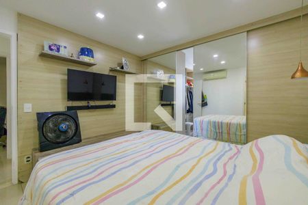 Apartamento à venda com 228m², 4 quartos e 3 vagas Apartamento à venda com 228m², 4 quartos e 3 vagasSuíte 1