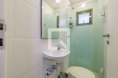 Apartamento à venda com 228m², 4 quartos e 3 vagas Apartamento à venda com 228m², 4 quartos e 3 vagasBanheiro da Suíte 2