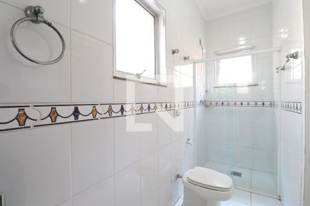 Casa à venda com 350m², 4 quartos e 6 vagasBanheiro da Suíte 4