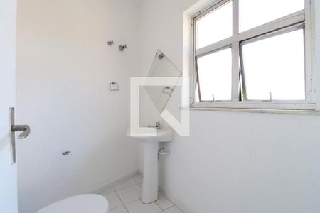 Casa à venda com 350m², 4 quartos e 6 vagasLavabo 2