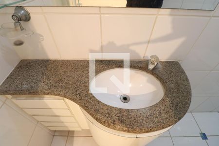 Casa à venda com 350m², 4 quartos e 6 vagasBanheiro da Suíte 3