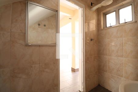 Casa à venda com 350m², 4 quartos e 6 vagasBanheiro de serviço