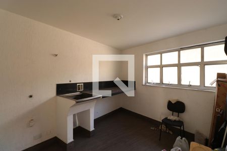 Casa à venda com 350m², 4 quartos e 6 vagasÁrea de Serviço