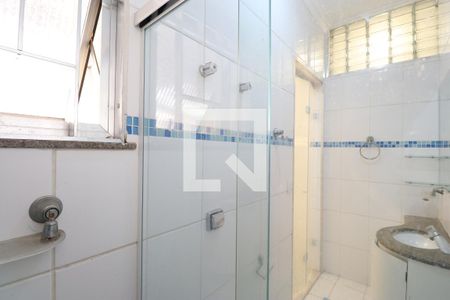 Casa à venda com 350m², 4 quartos e 6 vagasBanheiro da Suíte 3