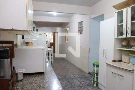 Casa à venda com 130m², 2 quartos e 2 vagasCozinha