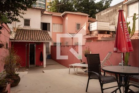 Casa à venda com 99m², 2 quartos e 1 vaga Casa à venda com 99m², 2 quartos e 1 vagaQuintal