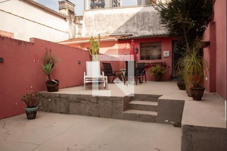 Casa à venda com 99m², 2 quartos e 1 vaga Casa à venda com 99m², 2 quartos e 1 vagaQuintal