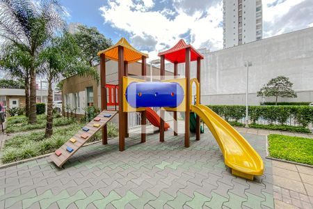 Apartamento à venda com 59m², 2 quartos e 1 vaga Apartamento à venda com 59m², 2 quartos e 1 vagaÁrea comum - Playground