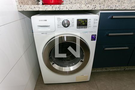 Apartamento à venda com 67m², 2 quartos e 1 vaga Apartamento à venda com 67m², 2 quartos e 1 vagaÁrea de Serviço