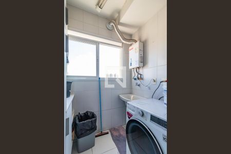 Apartamento à venda com 81m², 3 quartos e 1 vagaÁrea de Serviço