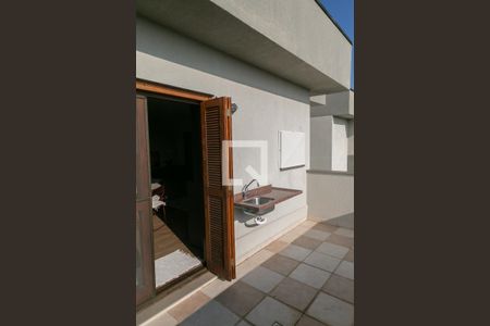 Apartamento à venda com 220m², 3 quartos e 3 vagasChurrasqueira