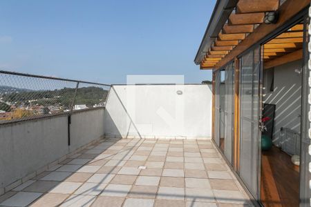 Apartamento à venda com 220m², 3 quartos e 3 vagasVaranda