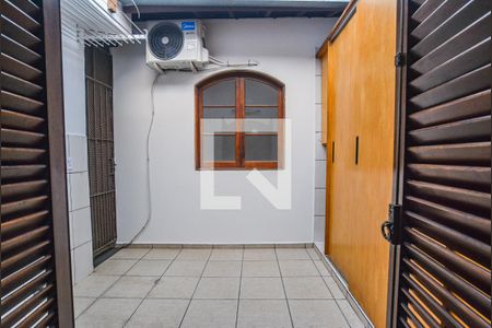 Casa à venda com 220m², 3 quartos e 4 vagasVista do Quarto 2