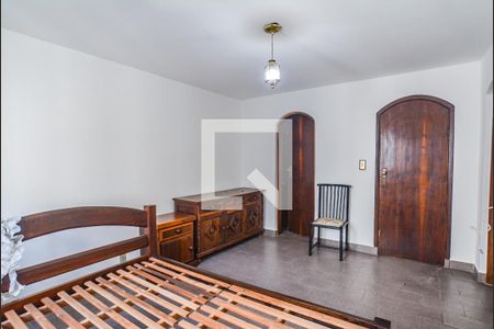 Casa à venda com 220m², 3 quartos e 4 vagasQuarto Suíte