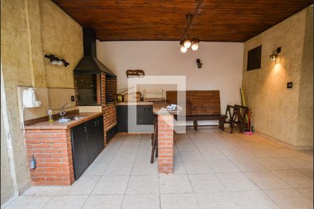 Casa à venda com 220m², 3 quartos e 4 vagasÁrea gourmet