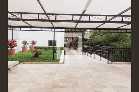 Apartamento à venda com 77m², 2 quartos e 1 vaga