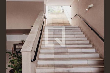 Apartamento à venda com 77m², 2 quartos e 1 vaga