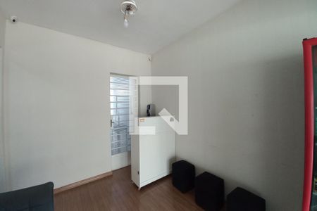 Casa à venda com 140m², 4 quartos e 2 vagasGaragem 