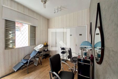 Casa à venda com 140m², 4 quartos e 2 vagasQuarto 2 