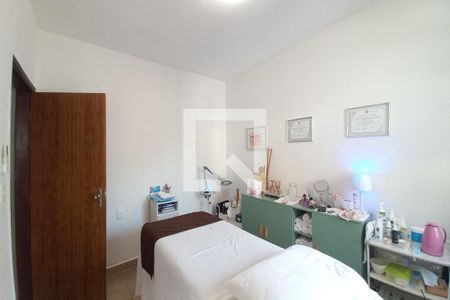 Casa à venda com 140m², 4 quartos e 2 vagasQuarto 4 